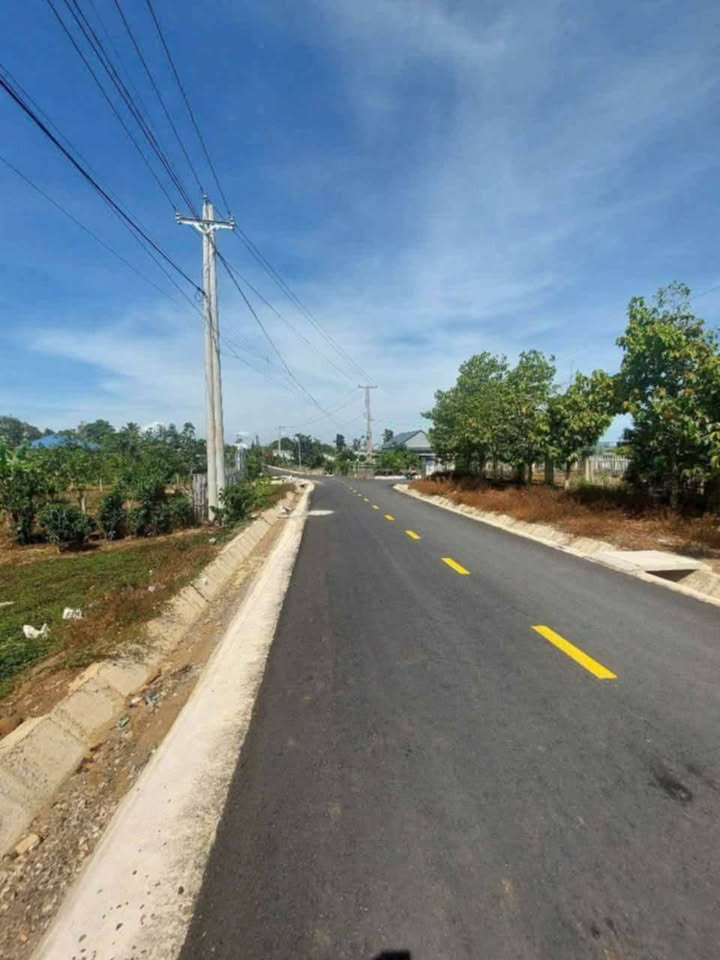 Đất nền mặt tiền nhựa 525m² tại Bảo Lộc, Lâm Đồng - Giá chỉ 1.8 tỷ!