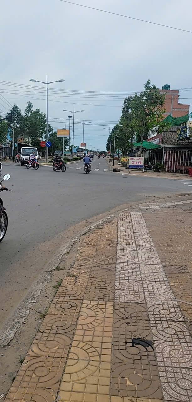 Đất nền mặt tiền Lê Duẩn, Phường 8, Sóc Trăng 342m² giá 6.3 tỷ - Thương lượng chính chủ!