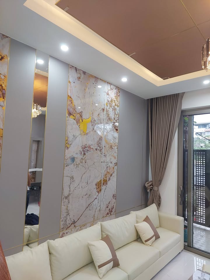 Nhà 4 Tầng Đường Giáp Văn Cương, Đà Nẵng 72m² giá 8 tỷ - Sổ hồng chính chủ!