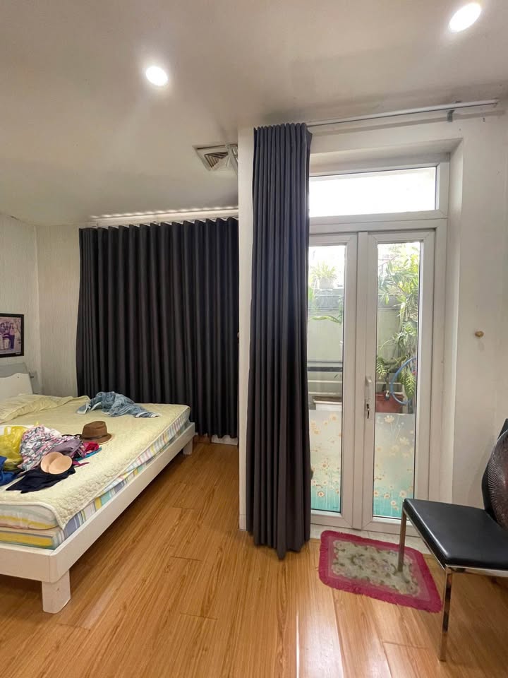 Nhà phố cho thuê mặt tiền Lê Duẩn Đà Nẵng 50m² giá 35 triệu - Kinh doanh lý tưởng!