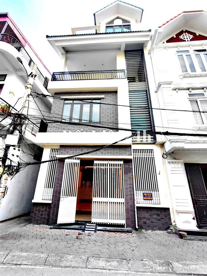 Cho thuê Biệt thự 4 tầng Đà Nẵng 90m² giá chỉ 17 triệu - Nội thất sang trọng, tiện nghi đầy đủ!