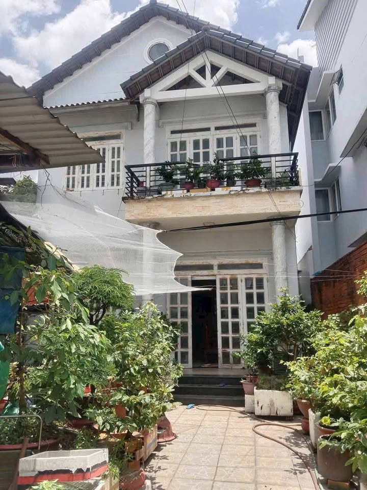 Nhà mặt tiền 400m² tại Trương Thị Hoa, Tân Thới Hiệp chỉ 31.98 tỷ - Đầu tư sinh lời lý tưởng!