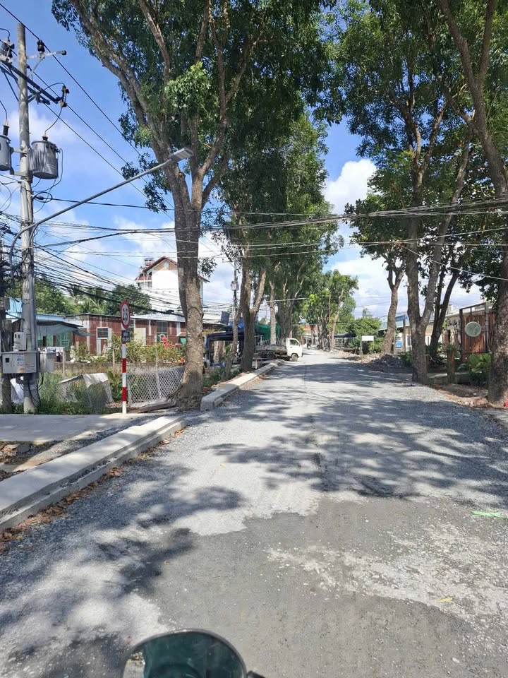 Đất nền góc 2 mặt tiền Trần Văn Hiển 65m² giá 2.5 tỷ - Cơ hội vàng cho đầu tư!