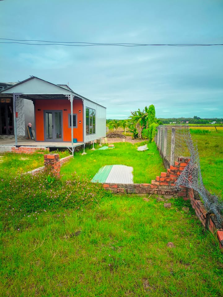 Đất nền xã Tân Phong, huyện Tân Biên, Tây Ninh 275,5m² - Giá chỉ 200 triệu thương lượng!