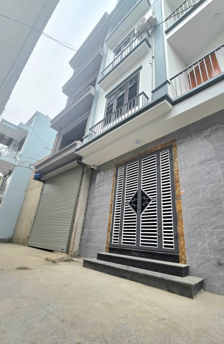 Nhà 5 tầng thang máy Tây Mỗ 46m² giá 7.5 tỷ - Vị trí đắc địa gần Vinhome Smart