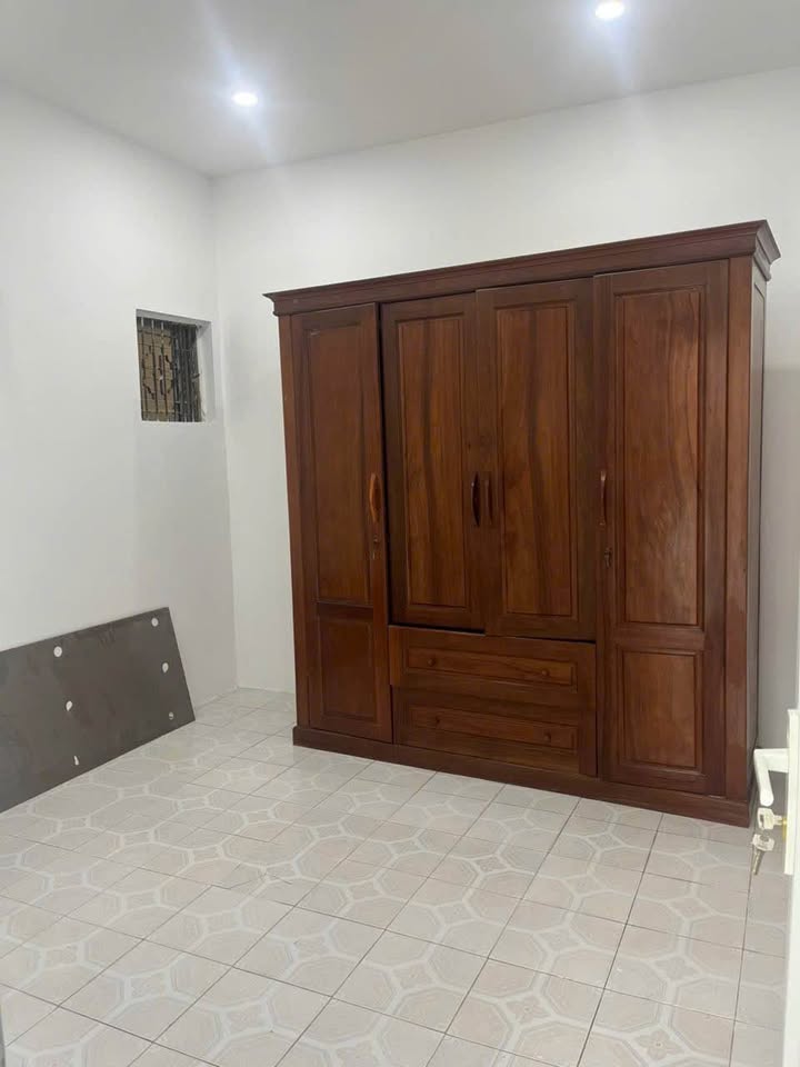 Căn hộ T4 Hoàng Ngọc Phách, Đống Đa 70m² giá 9 triệu - Full nội thất, sẵn sàng vào ở!