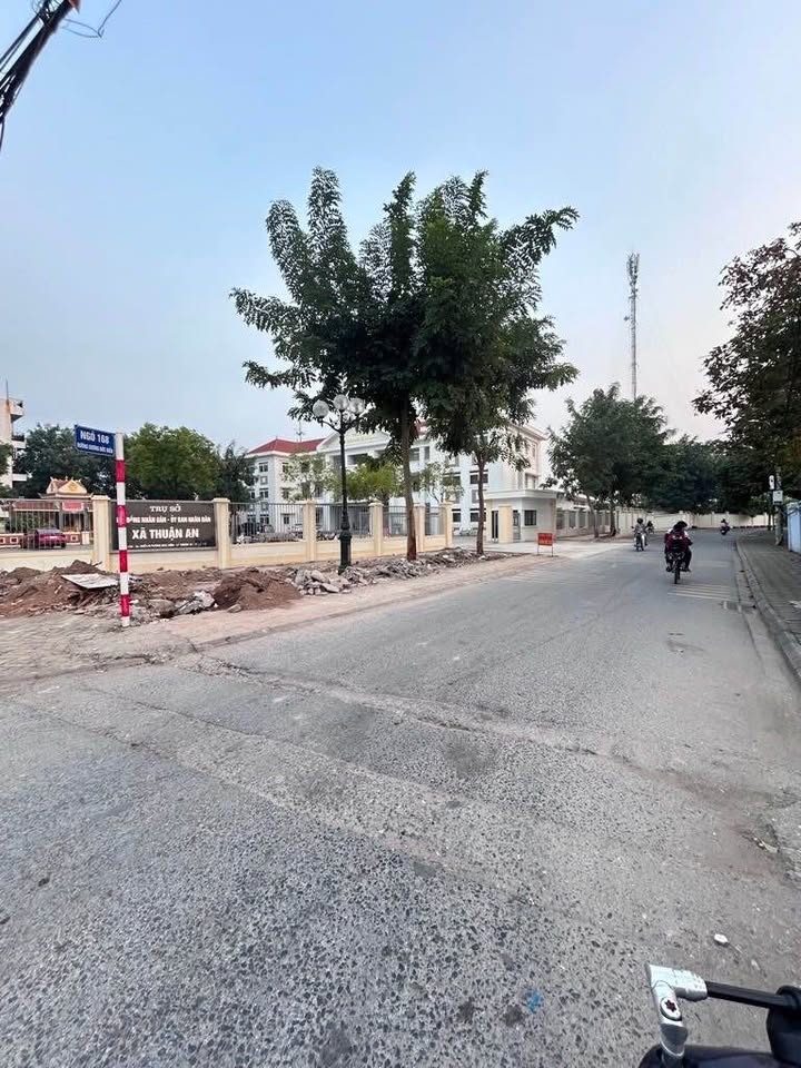 Đất lô góc Đặng Xá 47m² giá 4 tỷ - Đầu tư sinh lời cực tốt!