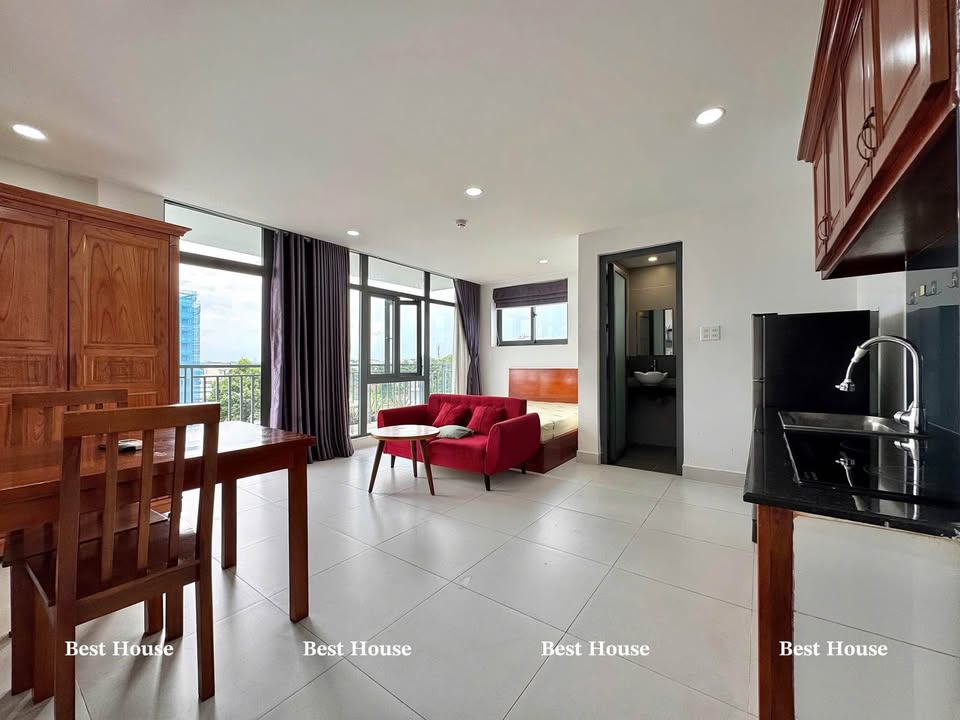 Studio ban công siêu rộng tại Etown Cộng Hòa - Thoáng mát, full nội thất