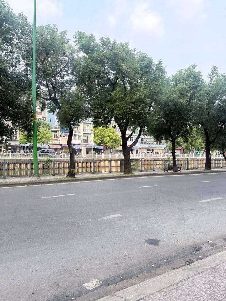 Nhà phố Quận 3, P11, diện tích 64m² giá 9.19 tỷ - Vị trí đắc địa gần Metro!