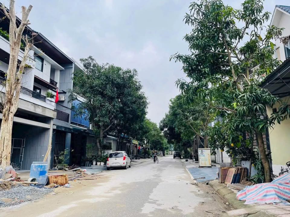 Nhà 3 tầng Danatol Cửa Tiền Vinh 114m² giá 6 tỷ - Vị trí thuận lợi gần công viên!