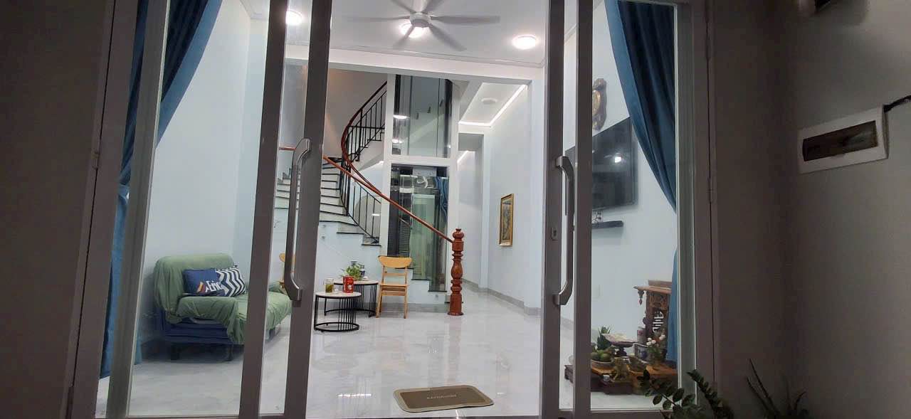 Nhà nguyên căn cho thuê tại hẻm 57 Trần Hưng Đạo, Nha Trang 3PN - Giá 30 triệu/tháng, không thể bỏ lỡ!