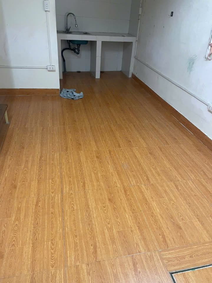 Nhà cho thuê Bồ Đề, Long Biên 30m² giá 4 triệu - Tiện nghi đầy đủ!