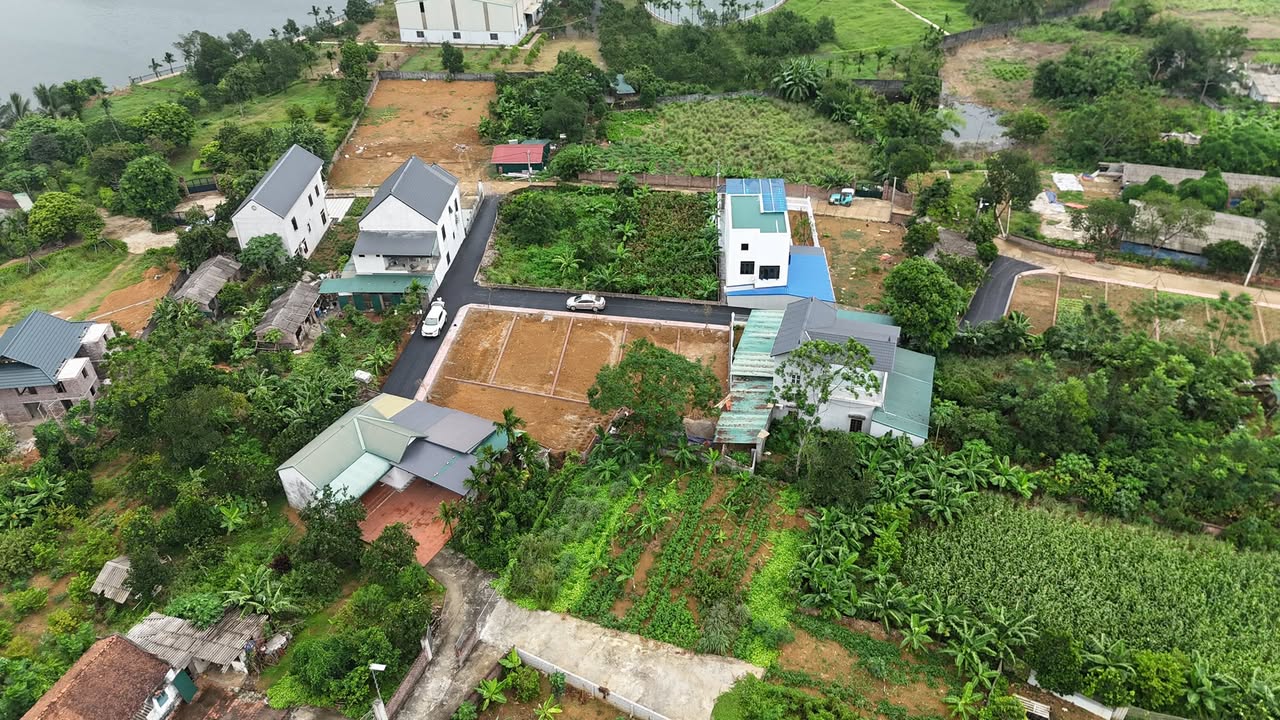 Đất nền Phú Cát Quốc Oai 220m² giá chỉ 2 tỷ - Cơ hội đầu tư hấp dẫn!