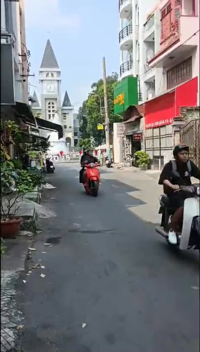 Nhà phố Lạc Long Quân, quận 11, 59.8m² giá 8.1 tỷ - Pháp lý rõ ràng, sẵn sàng công chứng!