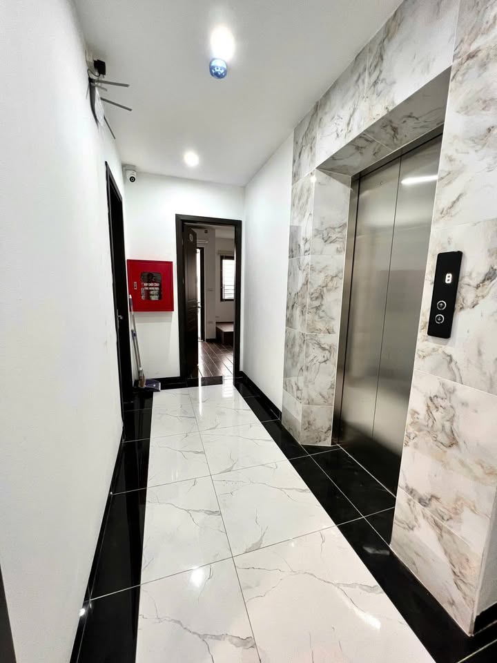 Phòng trọ Ngõ 93 Phú Đô - Diện tích rộng, giá thỏa thuận - Tiện ích đầy đủ!