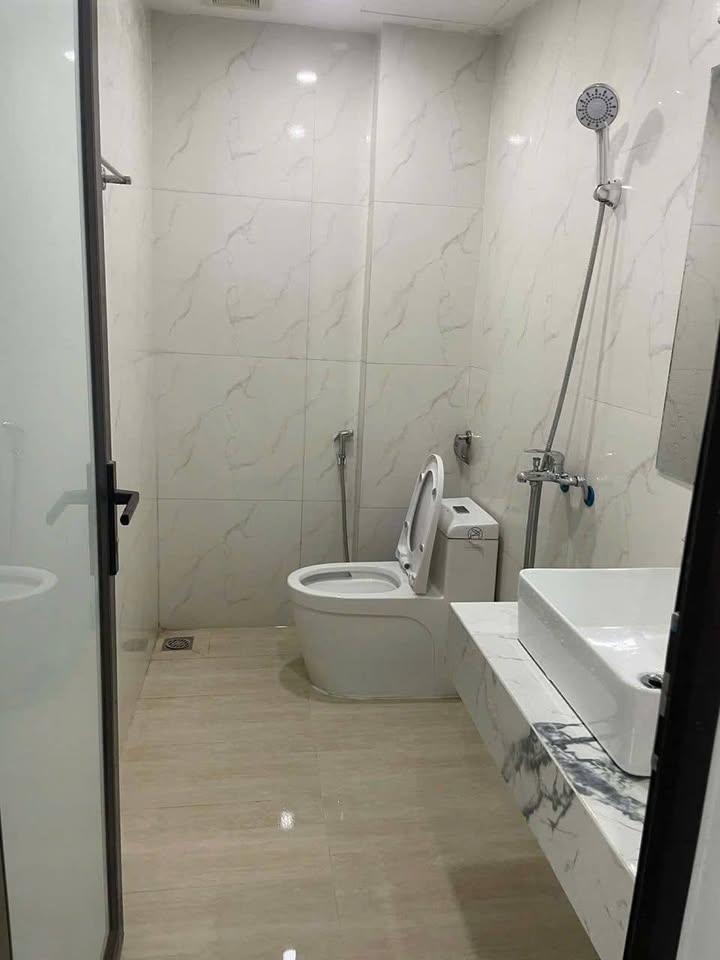 Căn hộ cho thuê tại phố Nguyễn Văn Linh 68m² giá 3 triệu - Vào ở ngay!