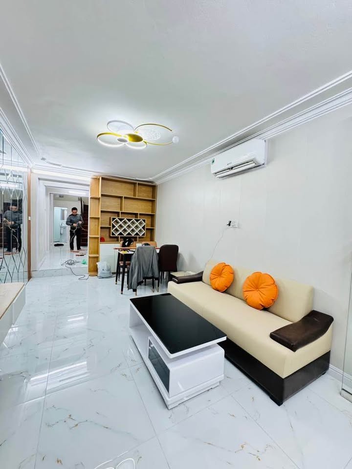 Nhà phố Phương Mai Đống Đa 19m² giá 5 tỷ - Thiết kế hiện đại, sẵn sàng ở!