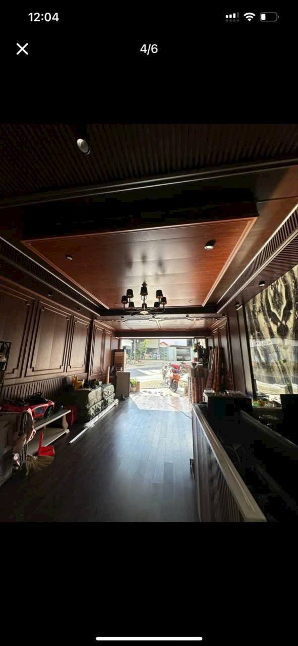 Nhà 2 mặt tiền đường Nguyên Tử Lực Đà Lạt 184m² giá 11.8 tỷ - Cơ hội đầu tư tuyệt vời!