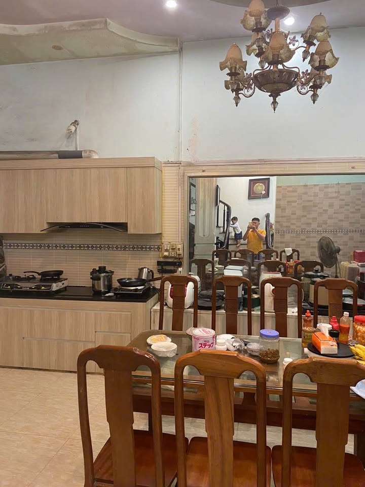 Nhà mặt tiền Trần Xuân Soạn, Pom Hán 122m² giá 5 tỷ - Vị trí đắc địa gần chợ!