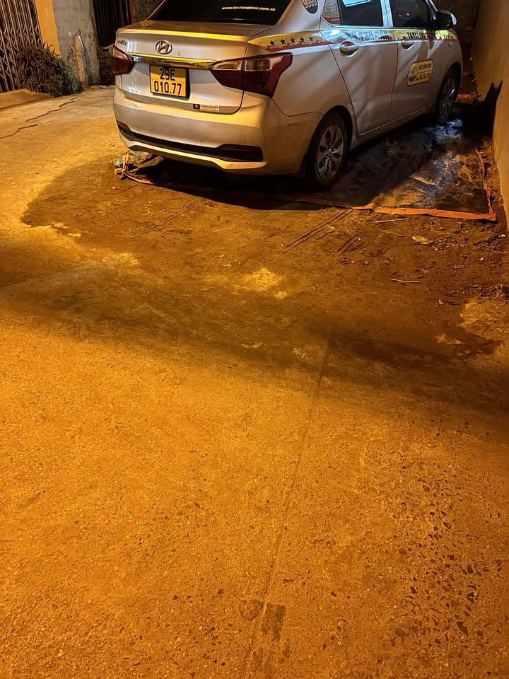 Đất lô góc Ngọc Thụy 45m² giá thỏa thuận - Ô tô vào tận nơi!