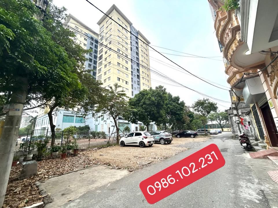 Đất nền Việt Hưng 60m² giá 1 tỷ - Lô góc view công viên tuyệt đẹp!