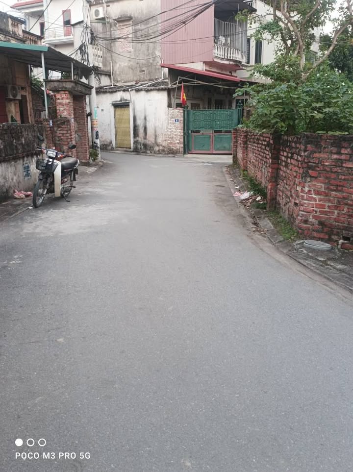 Bán đất Đa Tốn - Gia Lâm 120m² giá 10 tỷ - Ô tô tránh, gần Ecopark!