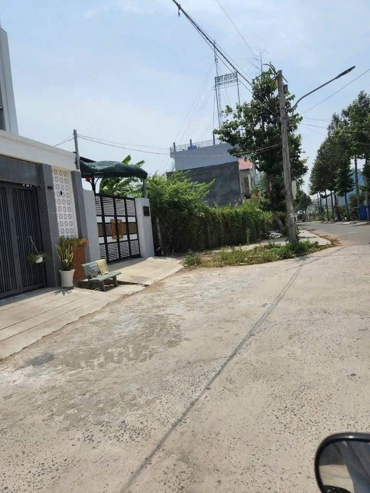 Đất nền liền kề khu TĐC ĐS4 Mỹ Thạnh An 110.7m² giá chỉ 1.55 tỷ - Sẵn sàng xây dựng!