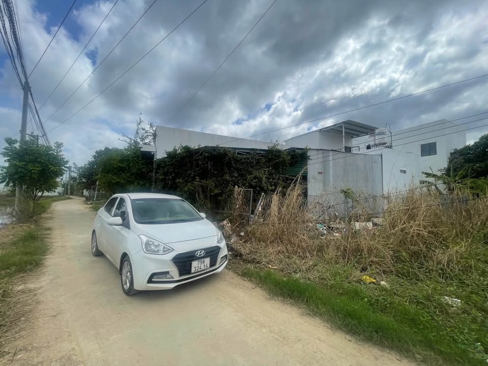 Đất Diên An 75m² giá 1.55 tỷ - Kẹt tiền bán gấp!