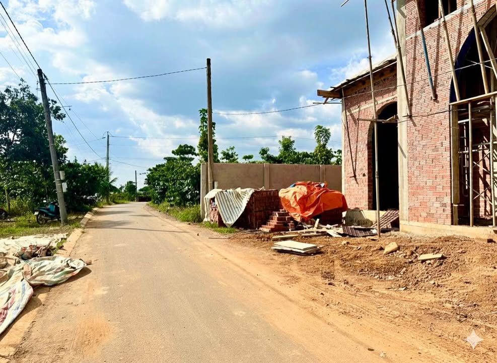 Đất liền kề Lộc An, Bảo Lâm 125m² giá 600 triệu - Sổ hồng chính chủ, thuận tiện đầu tư!