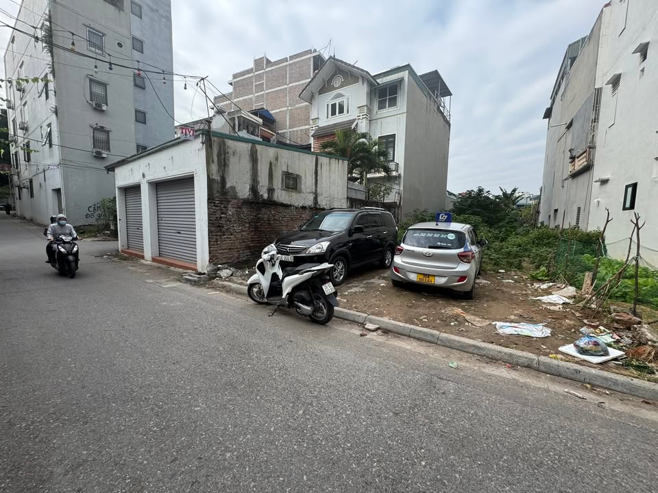 Đất nền Kim Cương Long Biên 370m² giá 37 tỷ - Đầu tư sinh lời ngay!