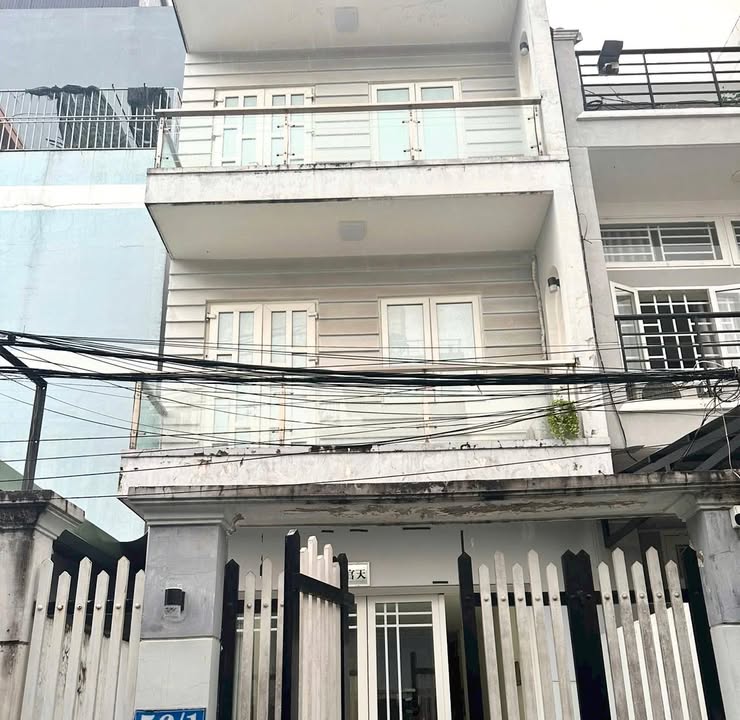 Nhà 3 tầng Tăng Nhơn Phú A 73m² giá 5.7 tỷ - Chính chủ, tiện nghi đầy đủ!