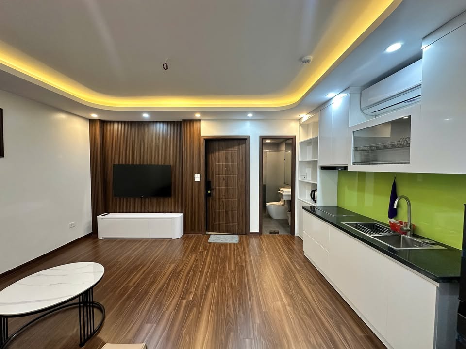 Căn hộ cho thuê tại Hồ Linh Quang, Đống Đa 50m² - Giá cả hợp lý, đầy đủ tiện nghi!