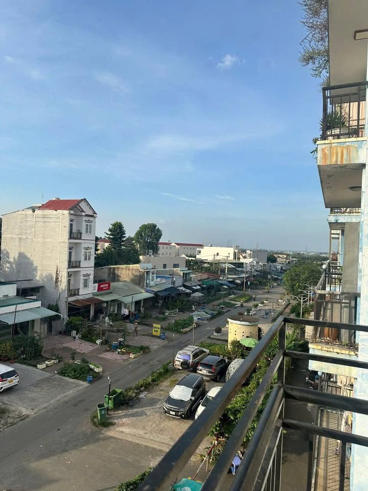 Căn hộ chung cư Thuận Kiều Dĩ An 41.6m² giá 850 triệu - Căn góc thông thoáng, đầu tư sinh lời!