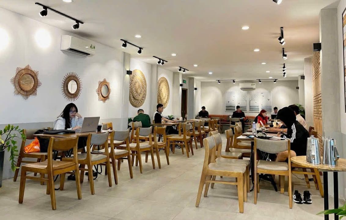 Cho thuê mặt bằng phố Trần Đại Nghĩa, Hai Bà Trưng 240m² - Vị trí lý tưởng cho mọi mô hình kinh doanh