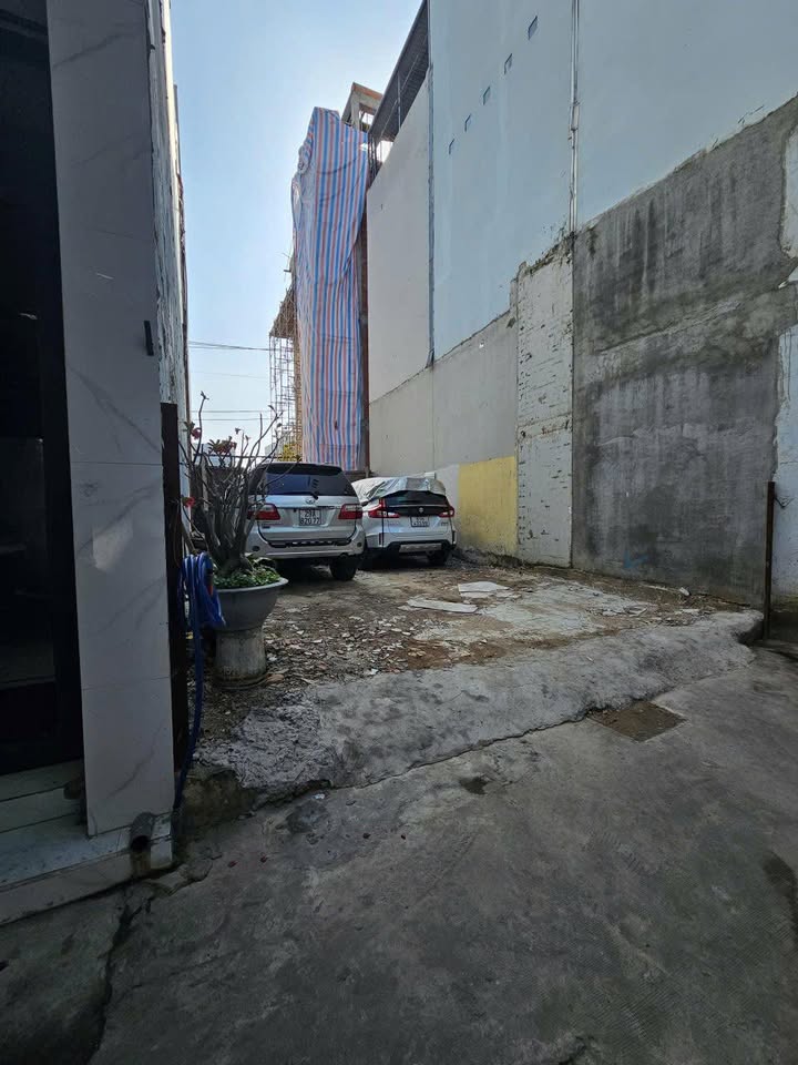 Đất nền hẻm xe hơi Đường 16, P.BHH, Bình Tân 60m² giá 4.55 tỷ - Cơ hội đầu tư tuyệt vời!