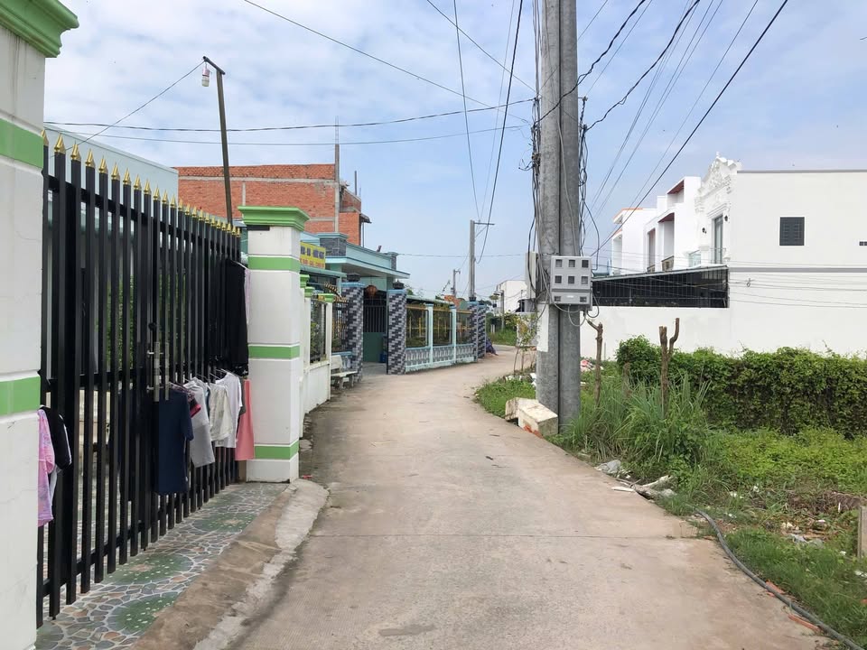 Đất nền mặt tiền đường Tập Đoàn 8, Bình Chánh 200m² giá 1.7 tỷ - Đầu tư sinh lời ngay!