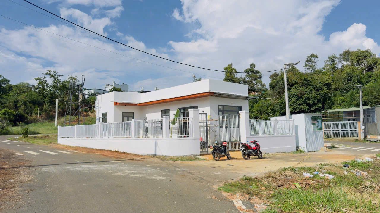 Nhà 2 mặt tiền Lộc An, Bảo Lâm 195m² giá 2.65 tỷ - Thiết kế hiện đại, sẵn sàng vào ở!