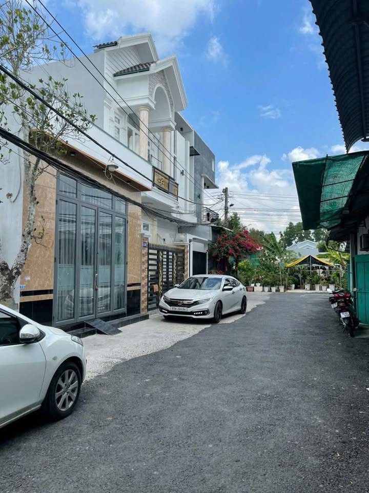 Nhà cho thuê đường số 2 KDC Hạnh Phúc quận Bình Thủy 55m² - Không gian thoáng đãng, xe 7 chỗ quay đầu thoải mái!