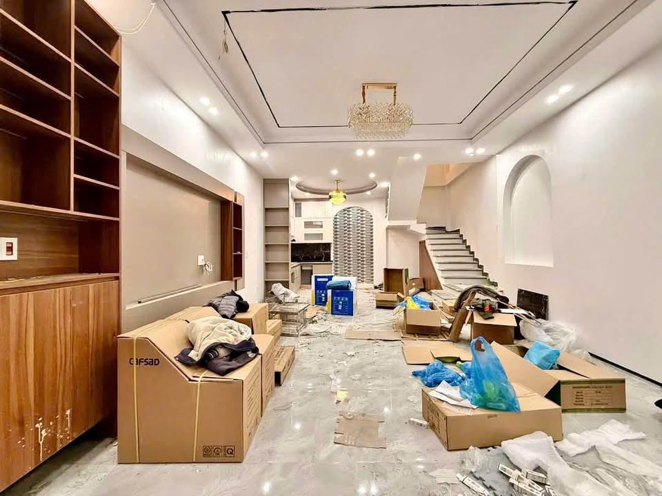 Nhà đẹp xây mới Đình Đông - Lê Chân 51m² giá 3.45 tỷ - Full nội thất cao cấp!