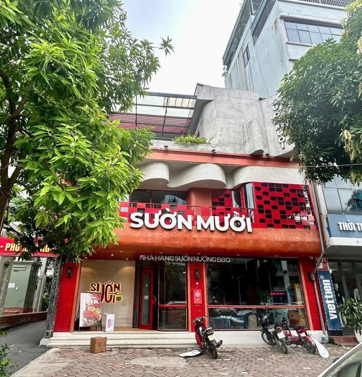 Mặt bằng cho thuê tại Nguyễn Thị Định, Cầu Giấy 105m² - Vị trí đắc địa, thuận lợi kinh doanh!