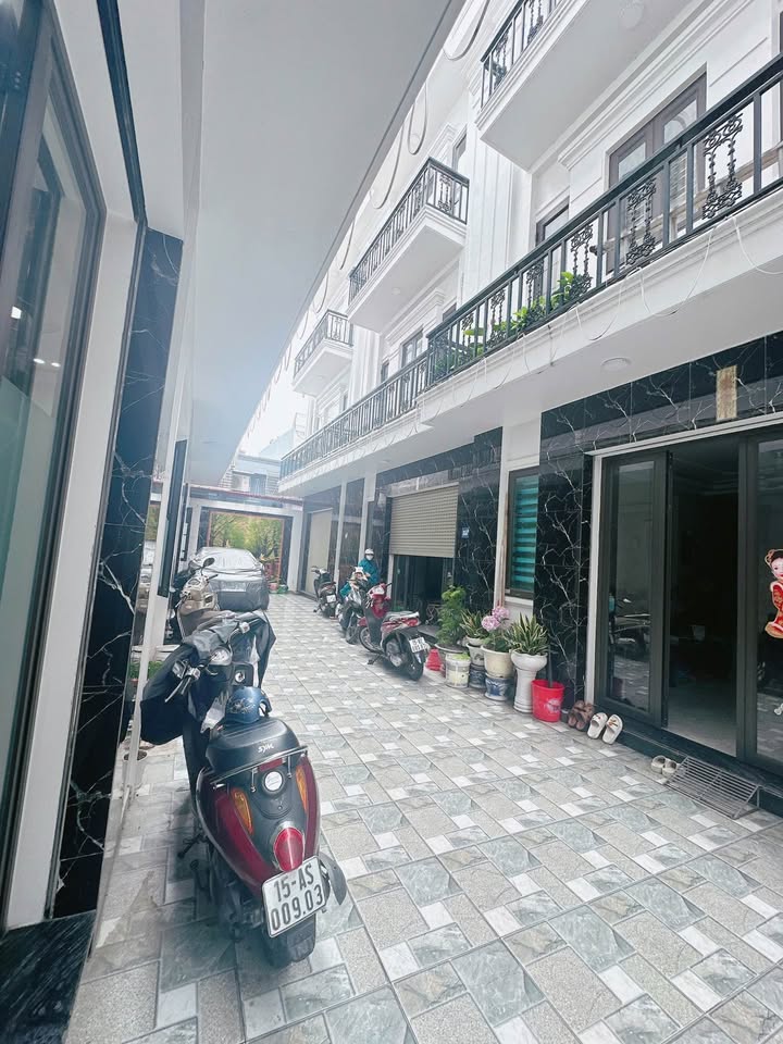 Bán nhà 422 Đồng Hòa 45m² giá 3.05 tỷ - Ô tô đỗ cửa thoải mái!