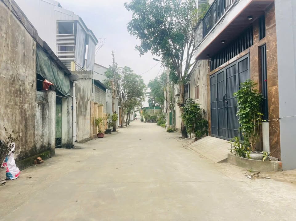 Đất đấu giá Hưng Dũng 80m² giá 3 tỷ - Vị trí đẹp, xây dựng tự do!