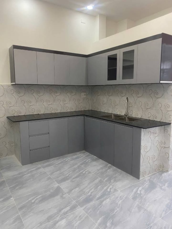 Bán gấp nhà hẻm 3 gác đường Nguyễn Thị Thập quận 7, 34m² chỉ 2.8 tỷ - Đầu tư sinh lời ngay!