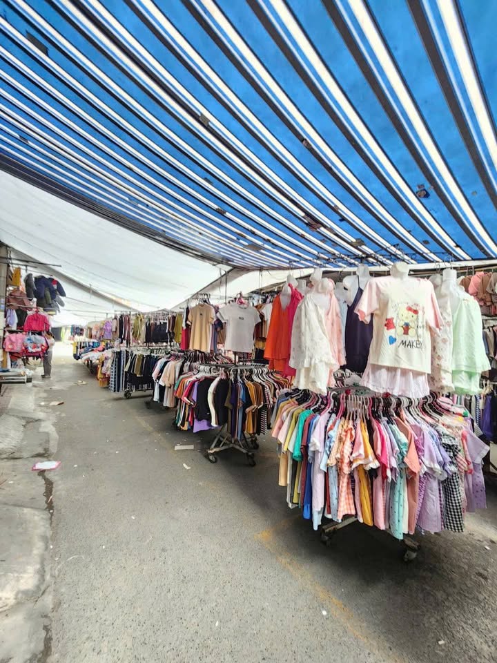 Nhà mặt tiền Chợ Việt Lập, Dĩ An 115m² giá 10.35 tỷ - Đầu tư sinh lời ngay!