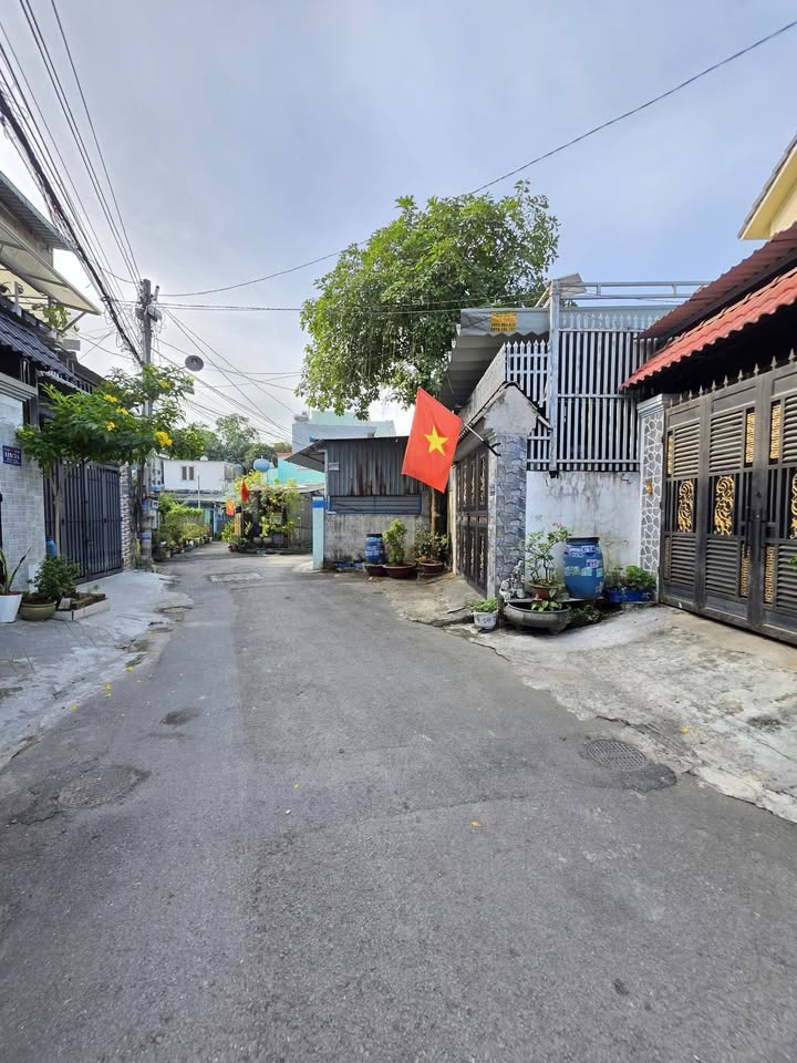 Nhà cấp 4 123,1m² tại Tân Đông Hiệp giá 4,2 tỷ - Gần chợ và ngã 3 Cây Điệp!