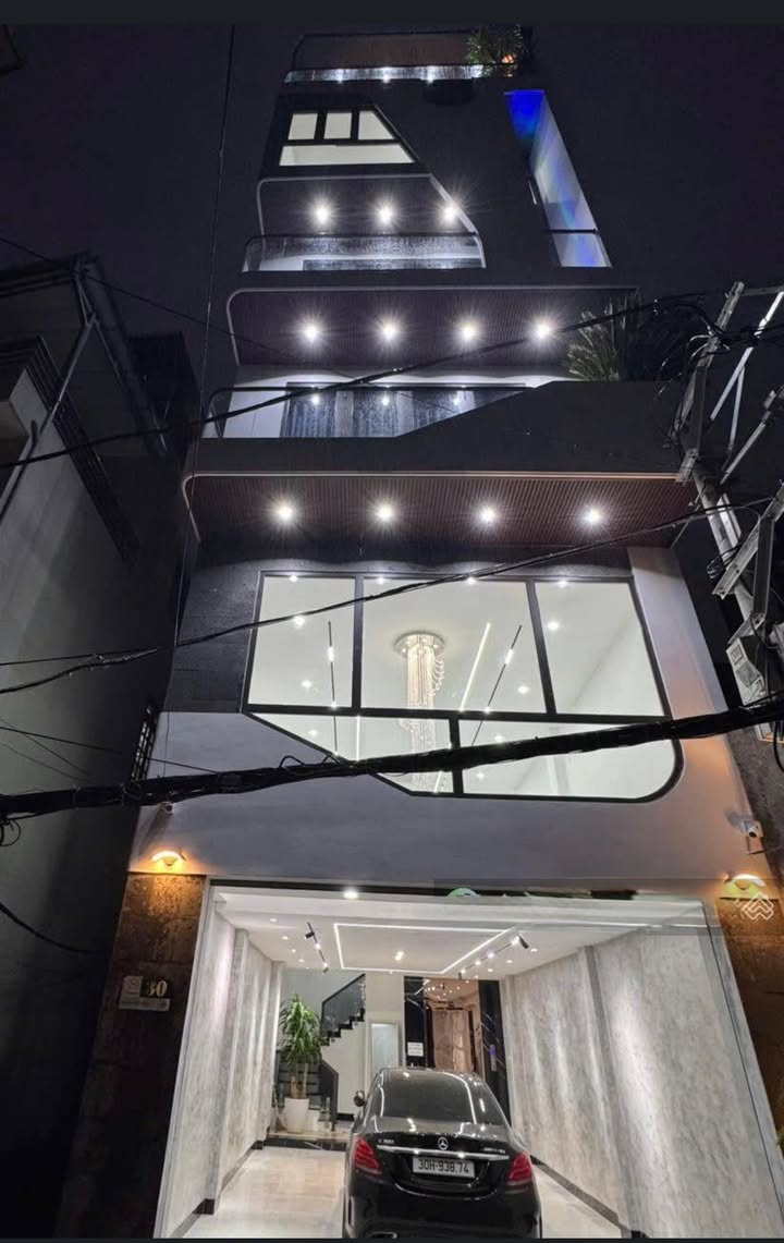 Nhà phân lô Tây Mỗ 70m² giá 10 tỷ - Thang máy hiện đại, sổ đỏ chính chủ!