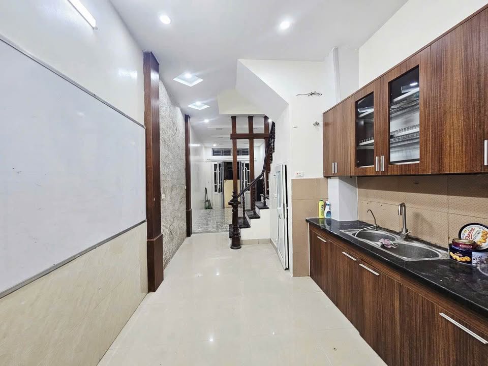 FrontHouse Cầu Diễn 40m² giá 8 tỷ - Đầu tư thông minh và sinh lời!