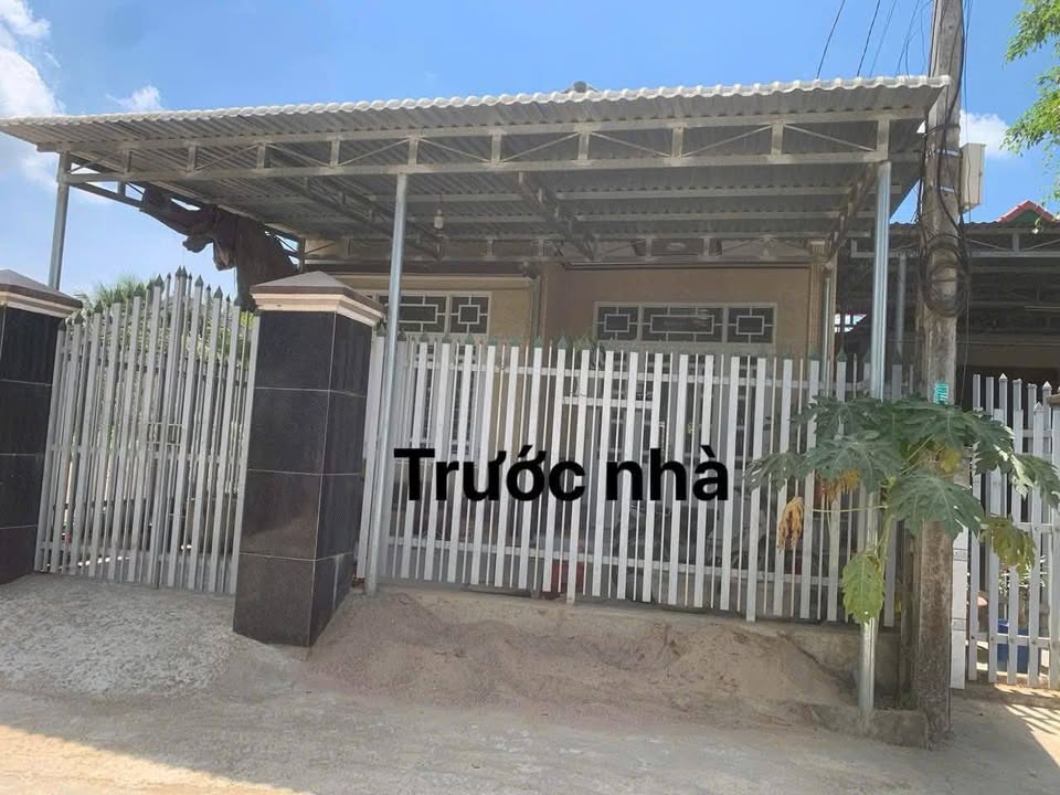 Nhà cấp 4 mặt tiền bêtông Thôn Vân Thạch 82.4m² giá 800 triệu - Cơ hội đầu tư tuyệt vời!