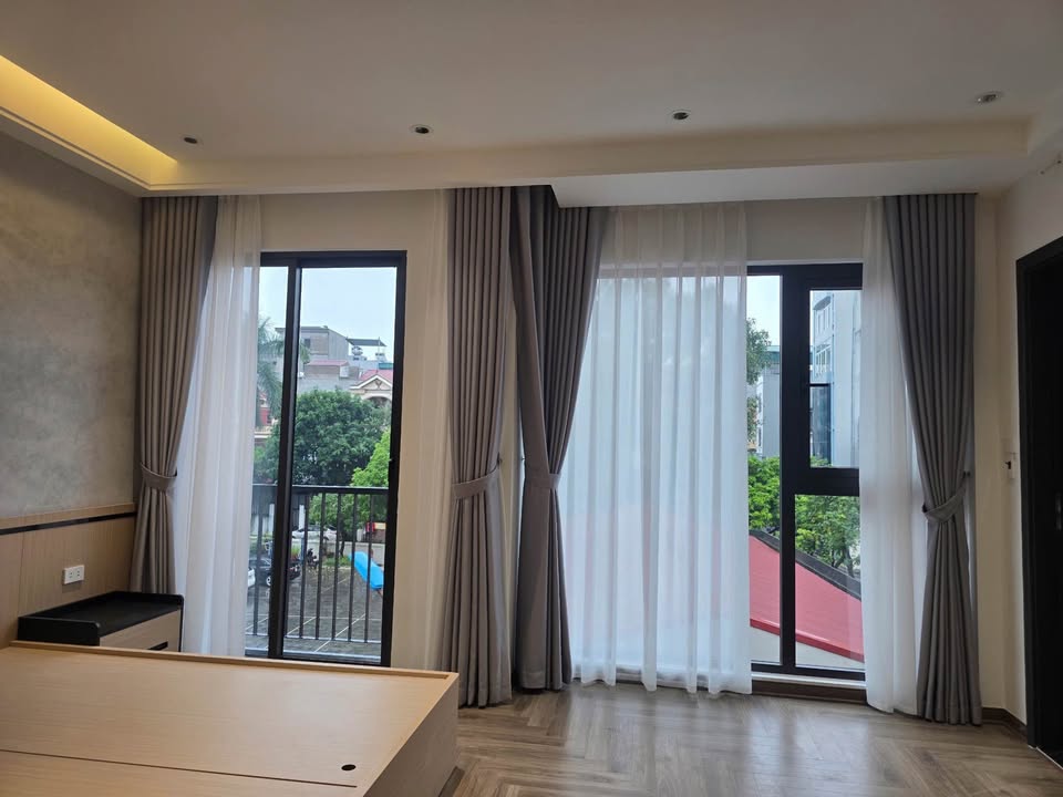 Nhà phố Ái Mộ - Bồ Đề, 33m² giá 8.6 tỷ - Vị trí đắc địa gần trường Wellspring!