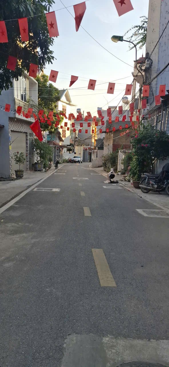 Nhà 3 tầng tại phường Quyết Thắng 64m² giá 1.83 tỷ - Vị trí trung tâm, tiện nghi đầy đủ!